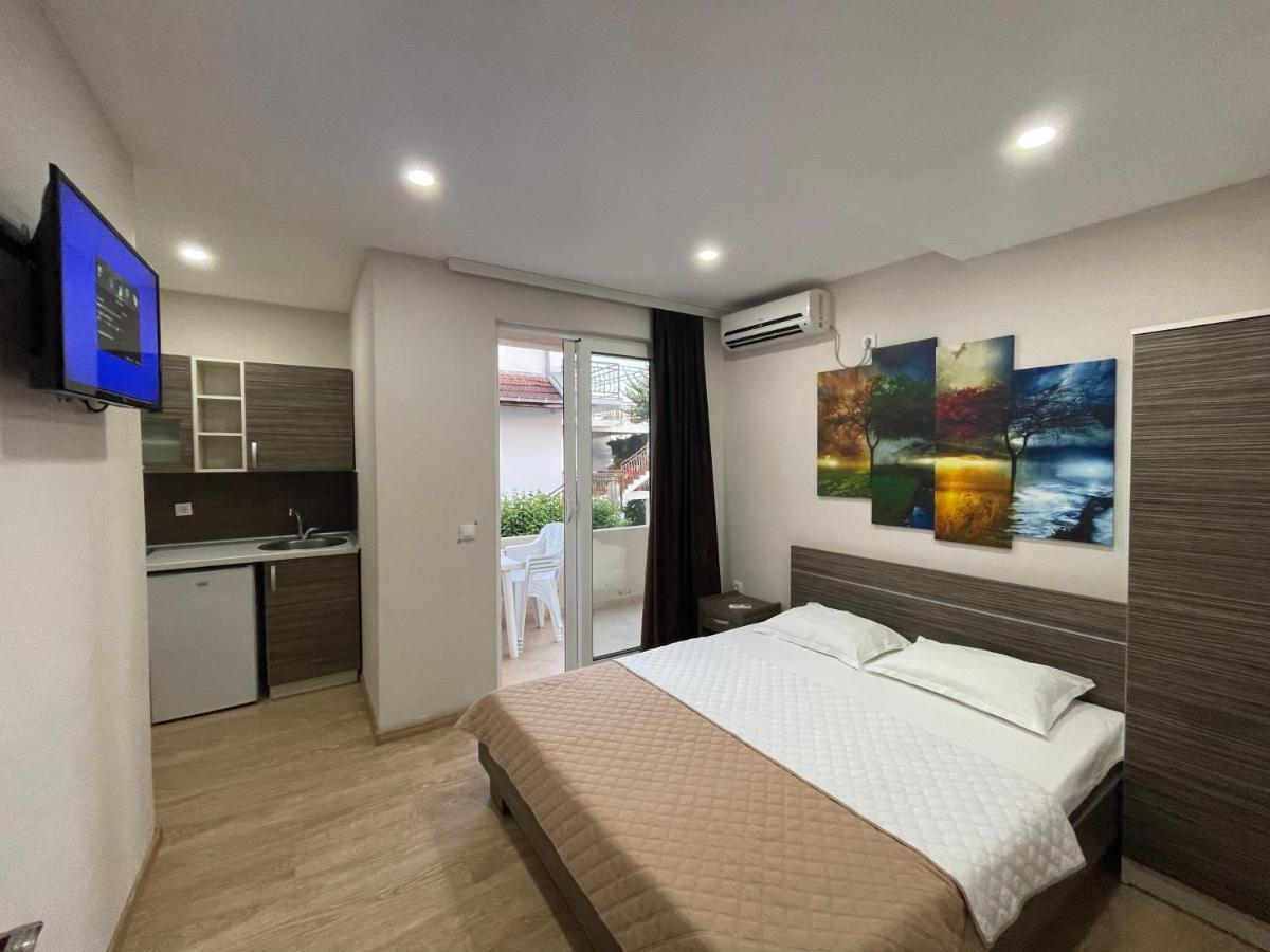 Apartments Lati Ulcinj Exterior foto