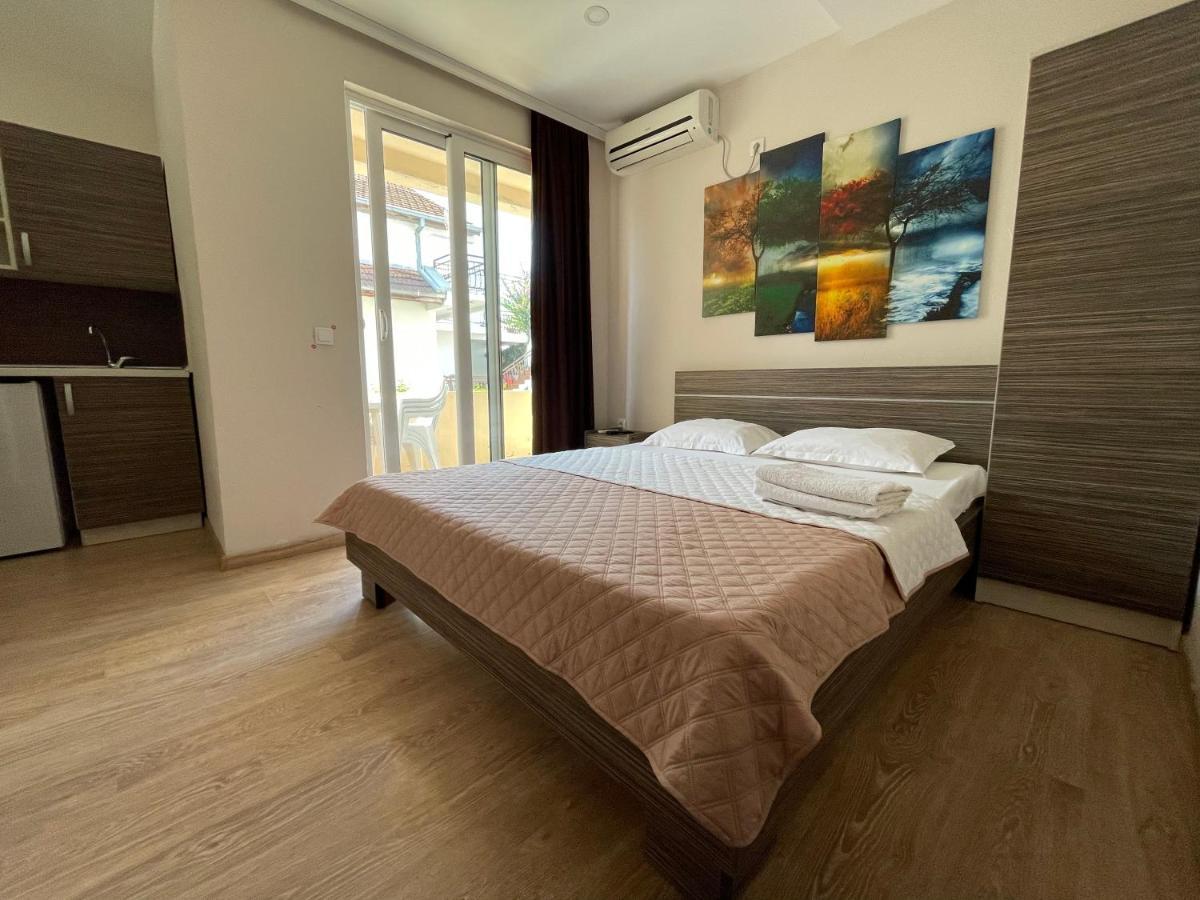 Apartments Lati Ulcinj Exterior foto