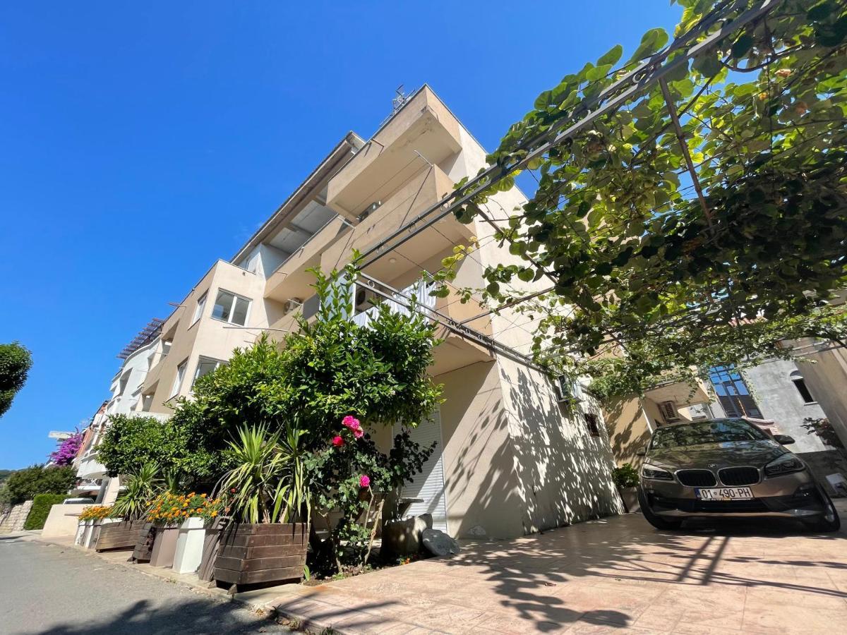 Apartments Lati Ulcinj Exterior foto