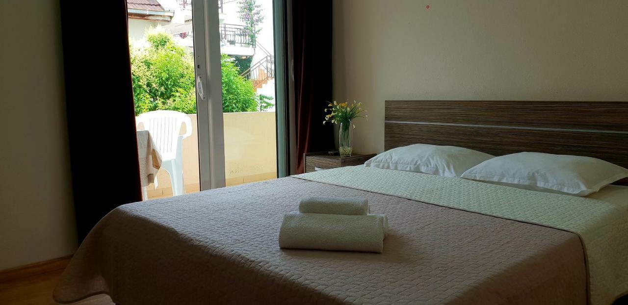Apartments Lati Ulcinj Exterior foto